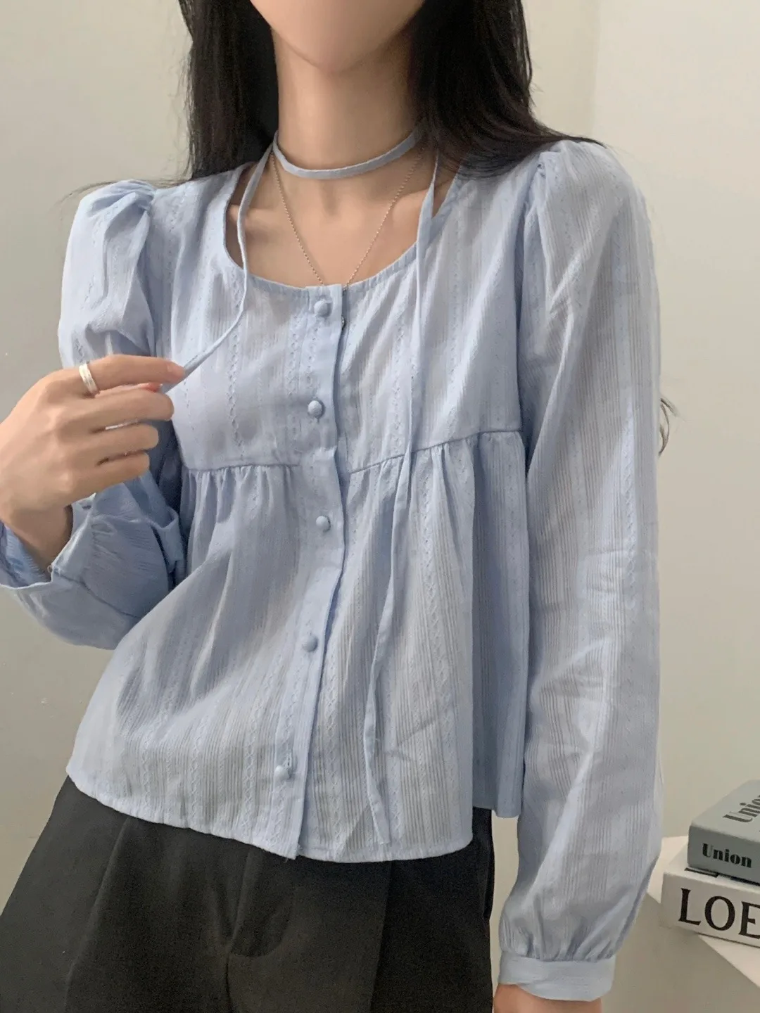 

Chic Bubble Sleeve White Shirt Elegant Blue Shirt with Sash for Women Beautiful Spring Autumn Fashion Korean Style Regular Fit