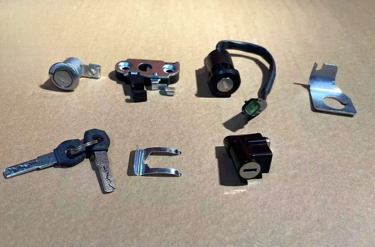 Suitable for UltraBee Qiulong Surron accessories, vehicle locks, three sets of locks for the whole car