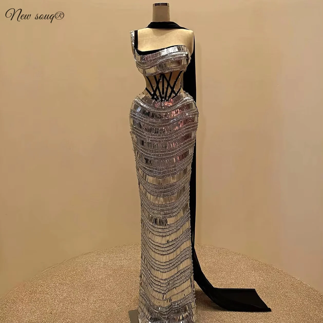 Luxury Black One Shoulder Mermaid Prom Dress with Hollow Design Evening Dress Sparkling Lens Crystal Celebrity Dress Customized