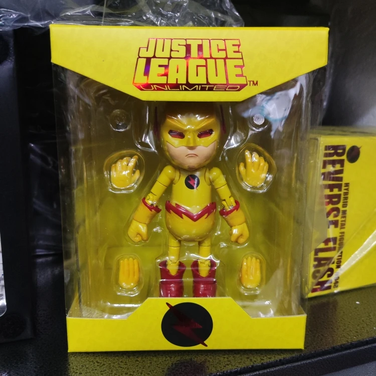

HEROCROSS Yellow Flash & Reverse-Flash – DC Hero Alloy Action Figures, Articulated Joints, Collectible Statue Toys