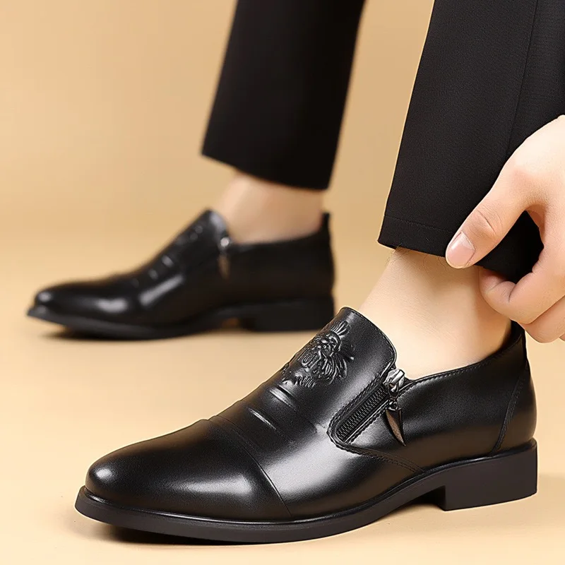 Winter Men's Luxury Chelsea Boots Business Leisure Men Low-top Leather Shoes British Style Pointed -toe Non Slip Zip Ankle Boots