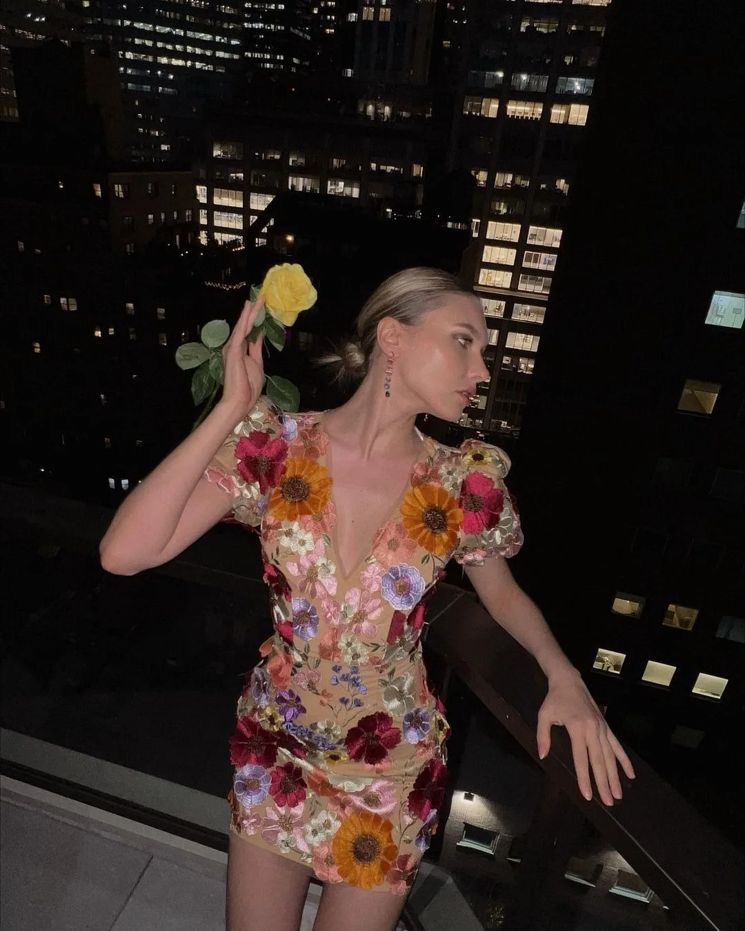 مثير ort Par Dr Ele سيدة الاحتفال بعيد ميلاد ثوب مادة البوليستر V-Ne ألف خط تنورة طويلة Sve منتصف الخصر