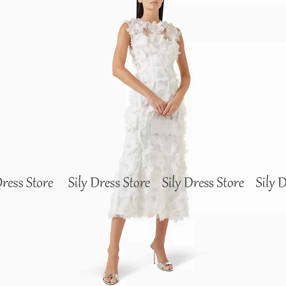 فساتين لحفلات الكوكتيل الفاخرة 2025 فستان العودة للوطن من الدانتيل غمد/عمود فستان سهرة رسمي أبيض رقبة دائرية مزين فساتين لحضور الحفلات الموسيقية ميدي