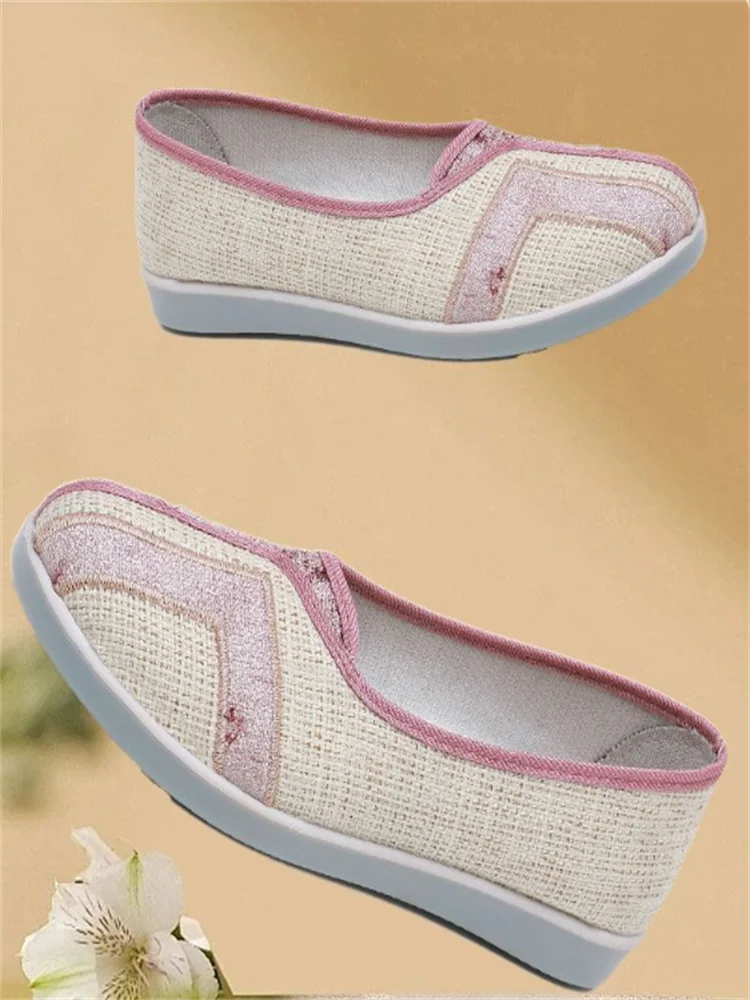 Cloth Flat Shoes For Women's Non-slip Breathable Work Shoe Hallow Mouth Casual Single Shoe National style Mother‘s Shoe