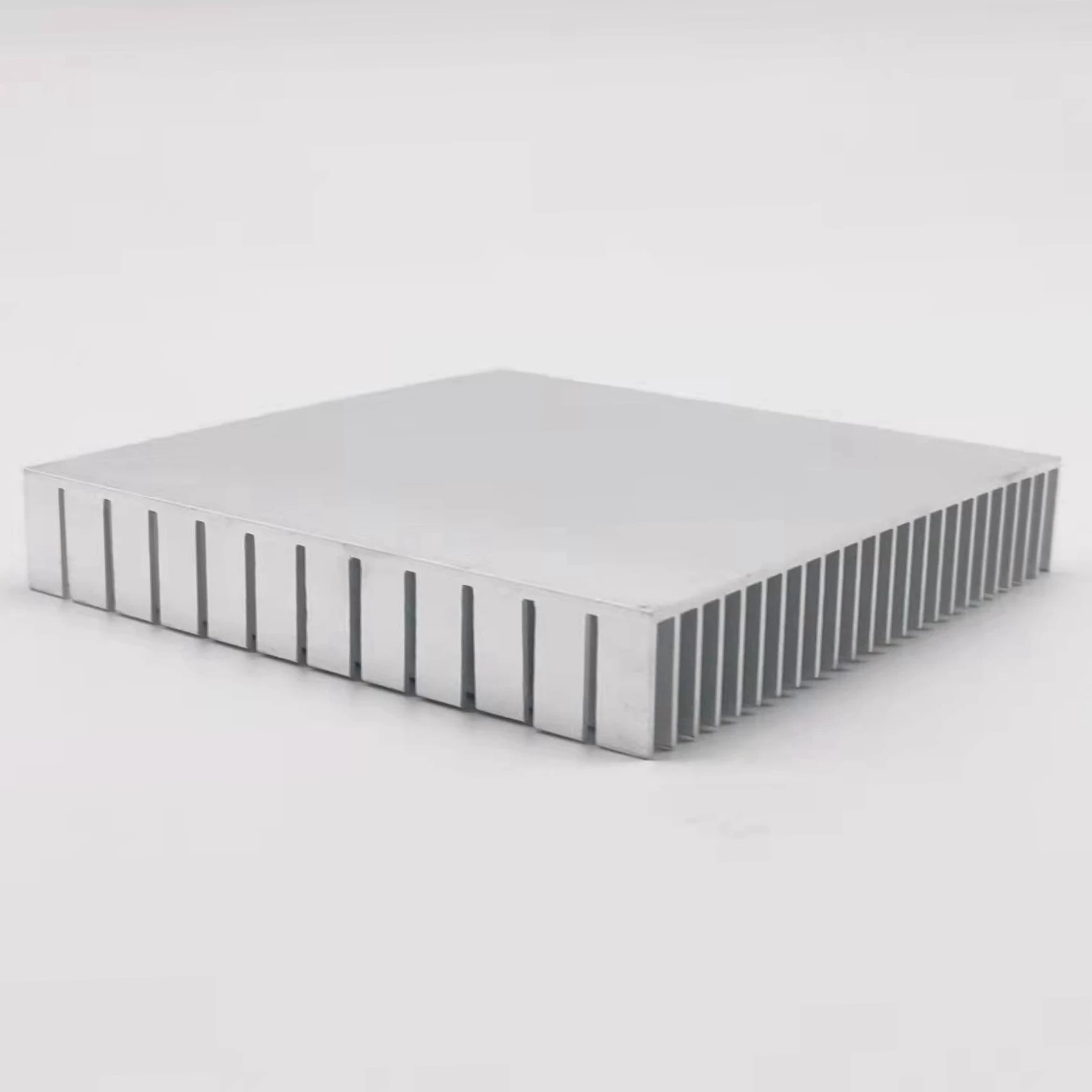 Kinerja Stabil-120Mm Panel Pemanas Heat Sink Aluminium Heatsink Radiator Penguat Daya CPU