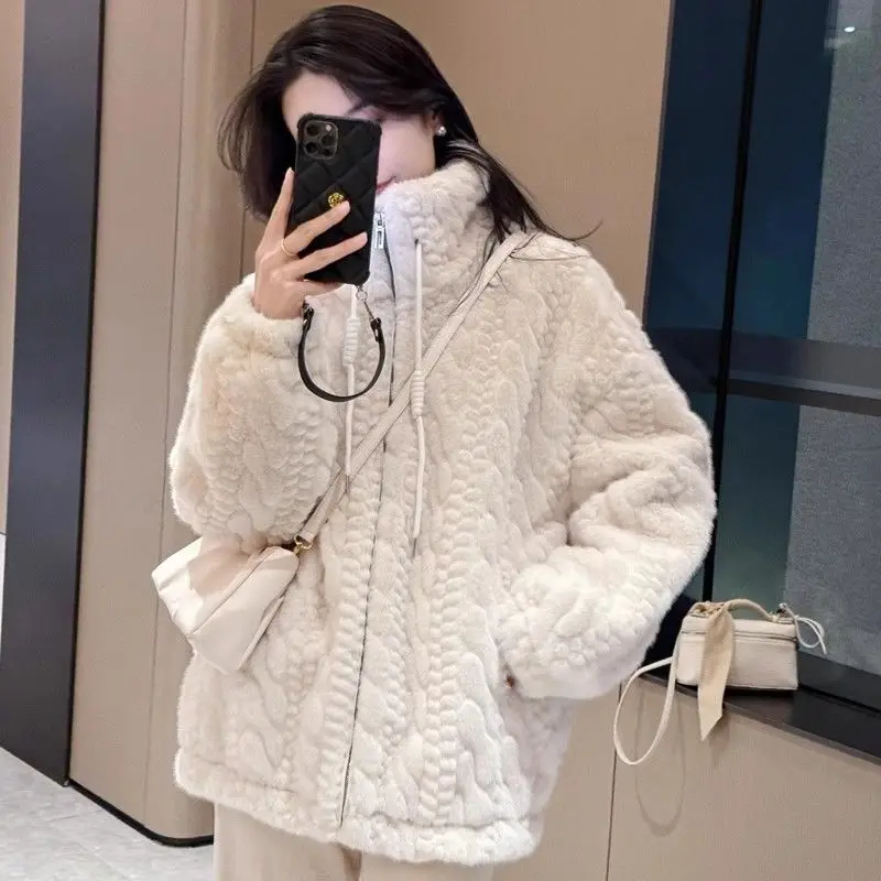 

2026 Autumn And Winter Imitation Rex Rabbit Korean Version Fur Winter Coat Stand-Up Collar Loose Young Lamb Thickened Coat