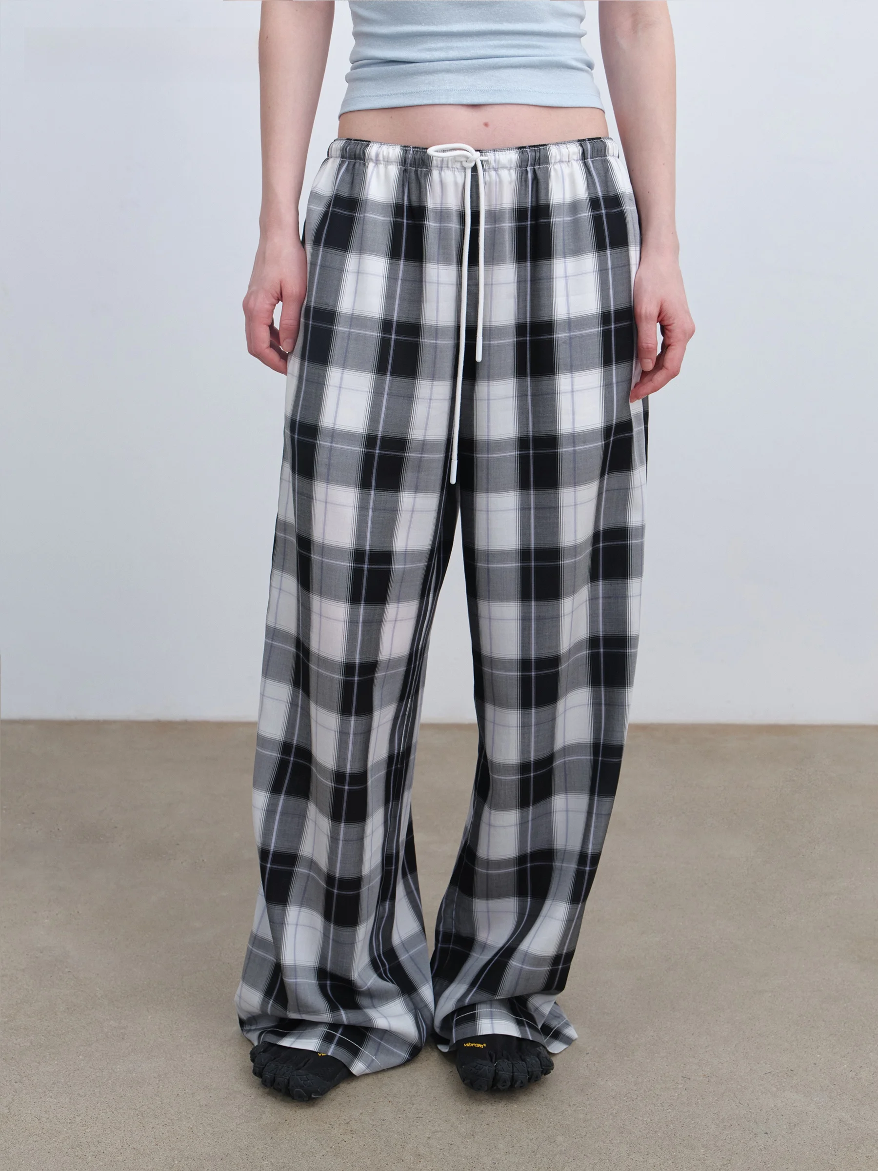 VERMO Comfortable Lightweight Draped Smooth Breathable  Plaid Casual Pants Loose Wide Leg Natural Waist Cord Closure