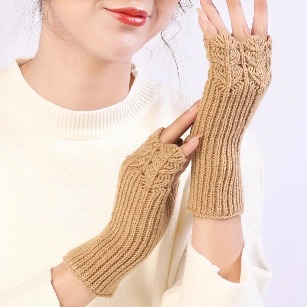 

1 Pair Protective Knit Gloves Hollow Plain Knitted Gloves Winter Warm Men Ladies Knitting Writing Gloves