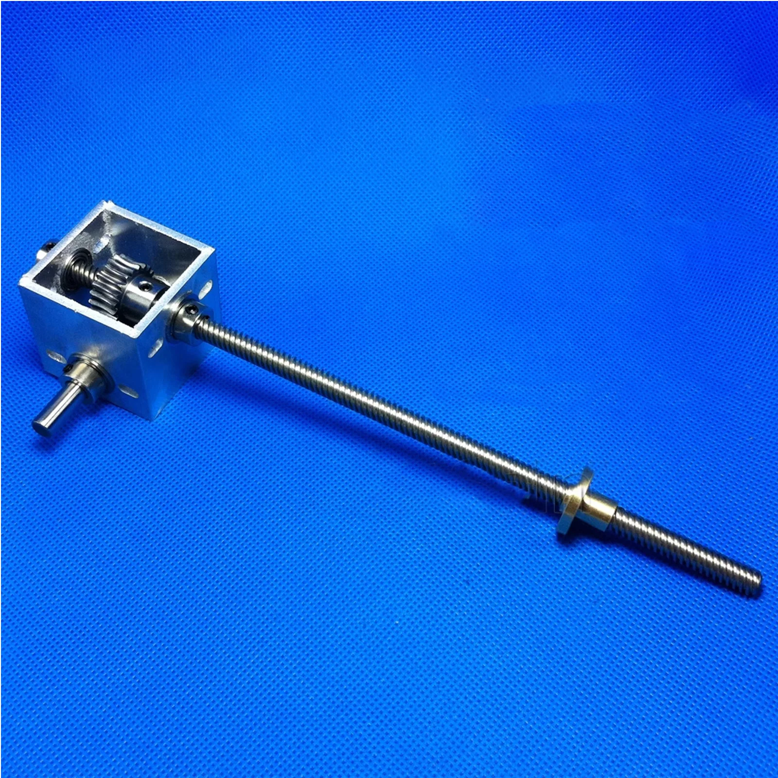 

1:20 T8 Screw Worm Gear Reducer Metal Gearbox Reducer High Torque, 8mm Shaft