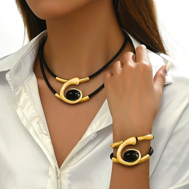 Vintage Trend Irregular Leather Rope Necklace Bracelet Boho Ethnic Style Accessories Women\'s Niche Festival Jewelry Set