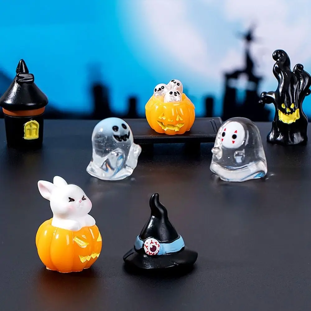 Funny Micro Landscap Halloween Crystal Ball Mini Easy to Carry Resin Faceless Ghost Resin Pumpkin Resin Ornaments Party Supplies