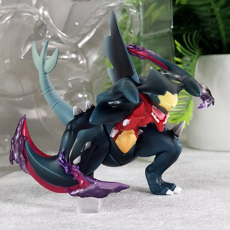 Pokemon Anime Mega Garchomp muñeca PVC figura de acción dos colores modelo decorativo niños regalo de cumpleaños estatuas coleccionables