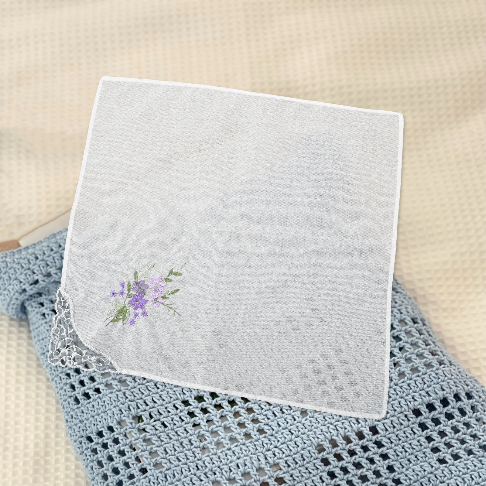 

3Pcs Embroidered Handkerchief Lace Trim Cotton Vintage Floral Women Pocket Square Bridal Shower Gift Handkerchief Pocket