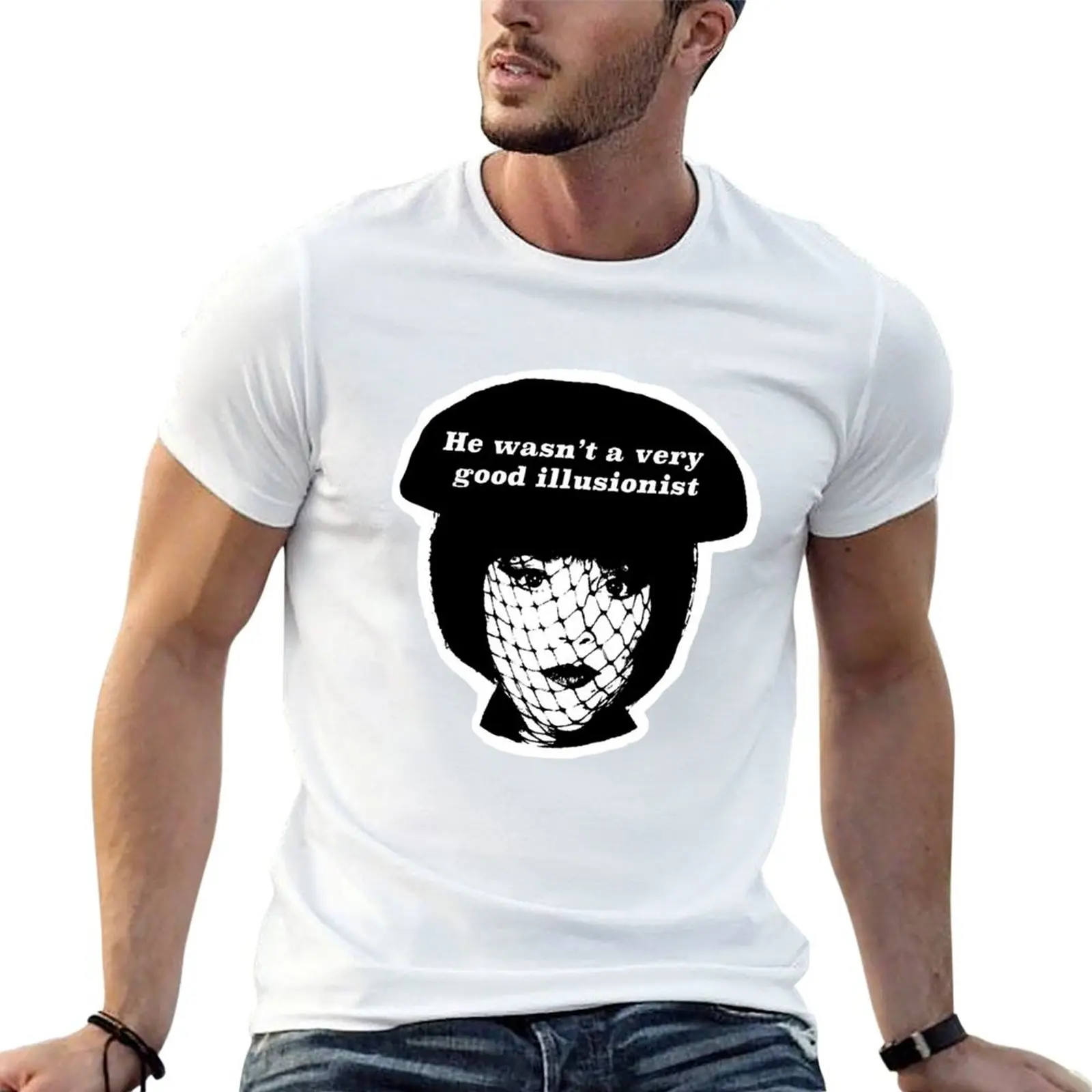 T-shirt à manches courtes imprimé d'été Mrs. White - Clue - He Wasn't a Very Good Illusionist