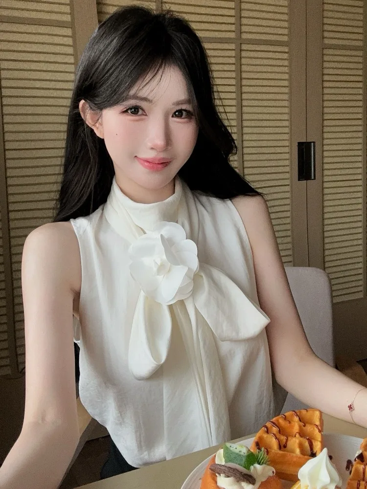 

Floral Tie Neck Sleeveless Vest Women's Summer New Style High End Feeling Hanging Necklace Short Top Design Sense Two-Way Wear