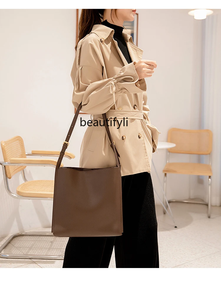 Soft Leather Tote Idle Style Bucket Bag Large Capacity Commuter Bag 2024 New Shoulder Crossbody Women's Bag Genuine Leather