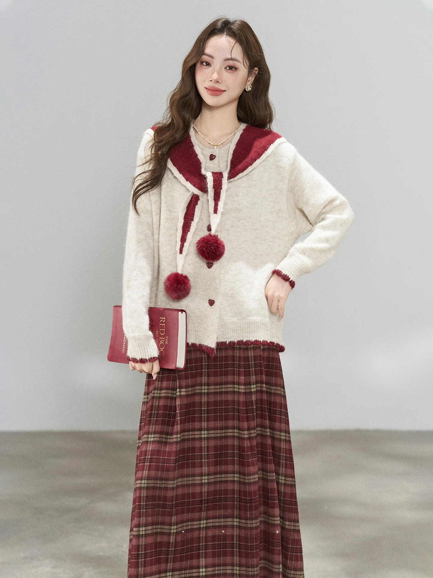 

New Year's Plaid Knitted Sweater Coat And Shawl Half-length Skirt Set Autumn Winter Fashion Women's Warm Casual Style Two-pie...