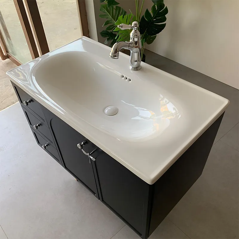 

Solid wood paint bathroom cabinet combination medium and ancient style washing table ceramics