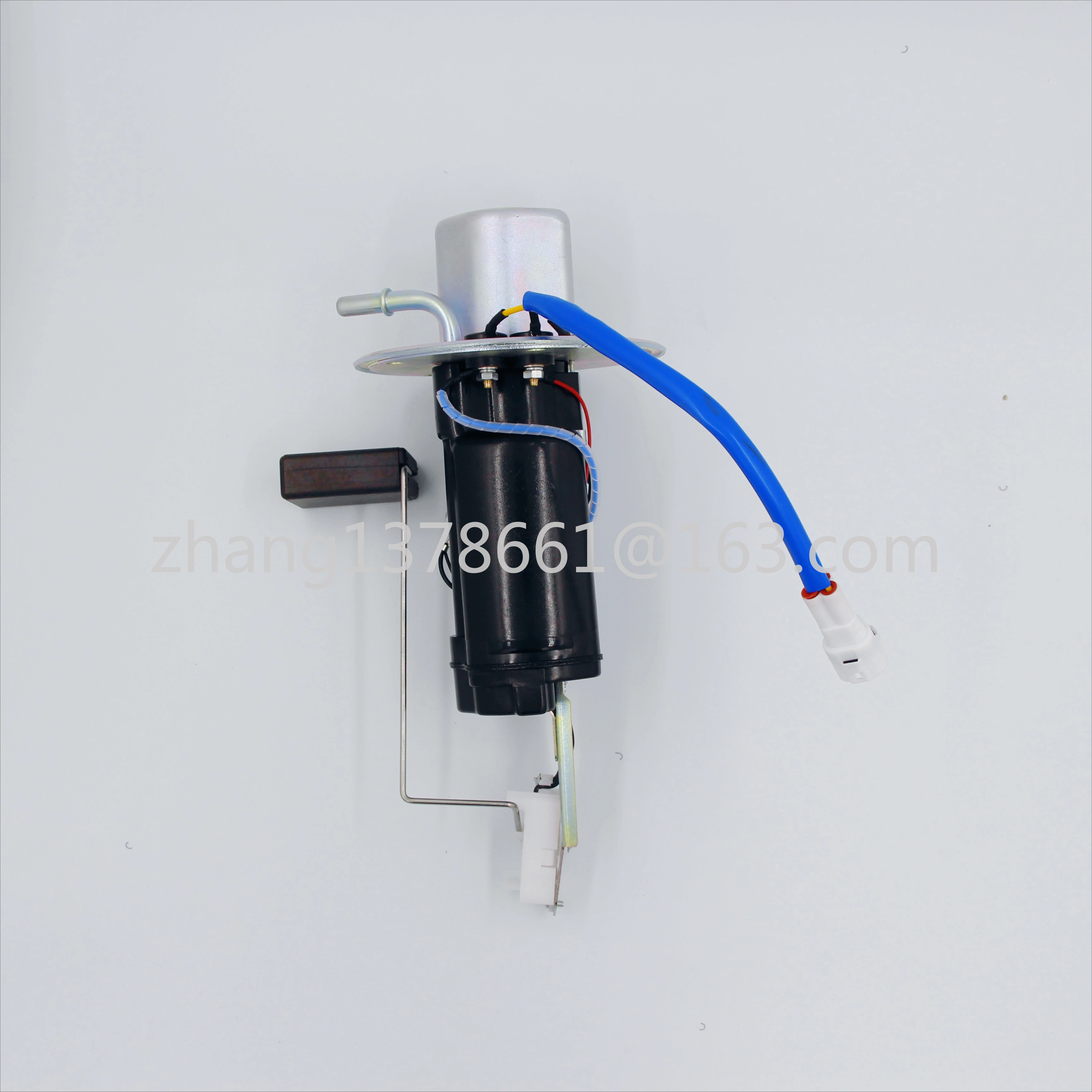 

Подходит для мотоцикла Kawasaki с большим объемом, топливный насос в сборе GSX1300R 15100-15H00/24FB0