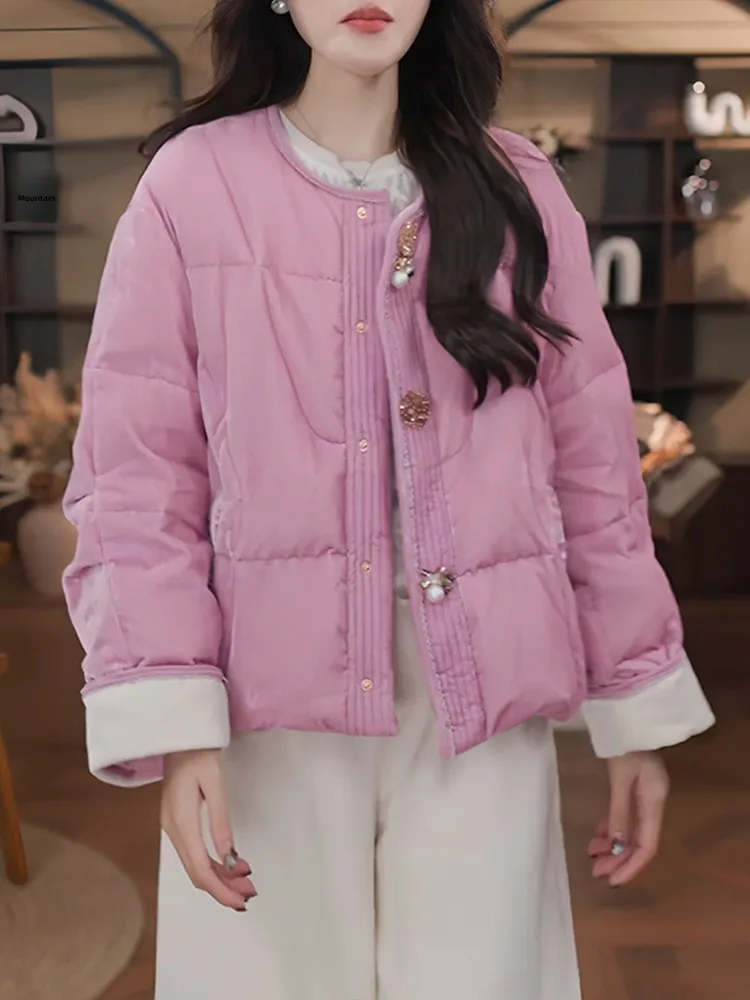 

Элитная женская куртка из белого хлопка с цветными блоками, стройнящая фигуру, модный тренд зимы, новая коллекция, омолаживающая одежда