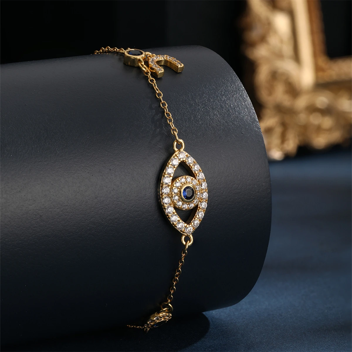 s925 sterling silver bracelet Classic Devil's Eye zircon bracelet, exquisite temperament, suitable for friends and family