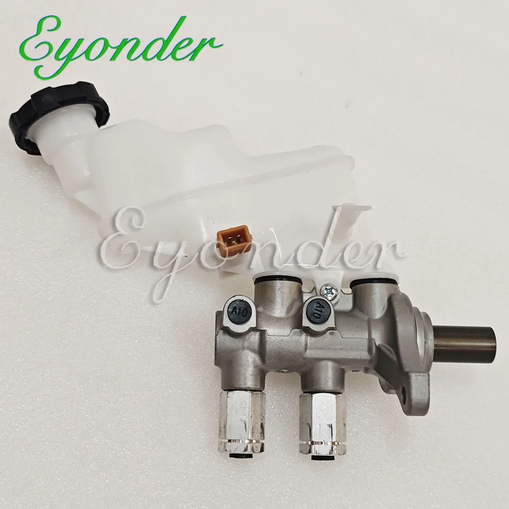 Brake Master Cylinder 58510-1R000 For HYUNDAI ACCENT SOLARIS KIA PRIDE RIO 2010 2011 2012 2013 2014 585101R000 58510-1R000