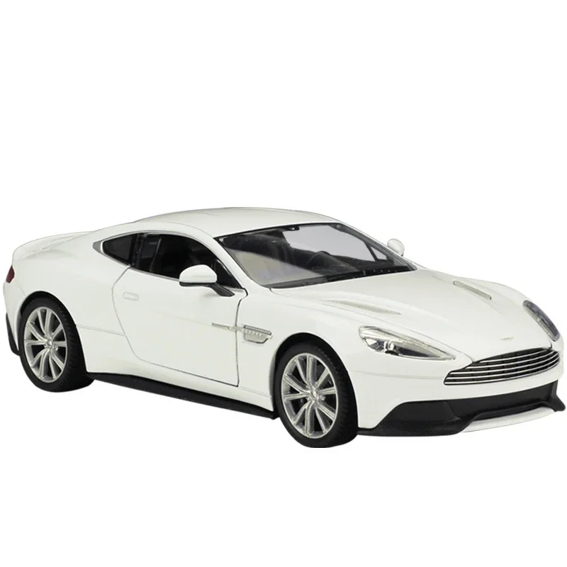 WELLY 1:24 Aston Martin Vanquish Sports Car Simulation Alloy Car Model - Suitable for Children\'s Toys and Collections