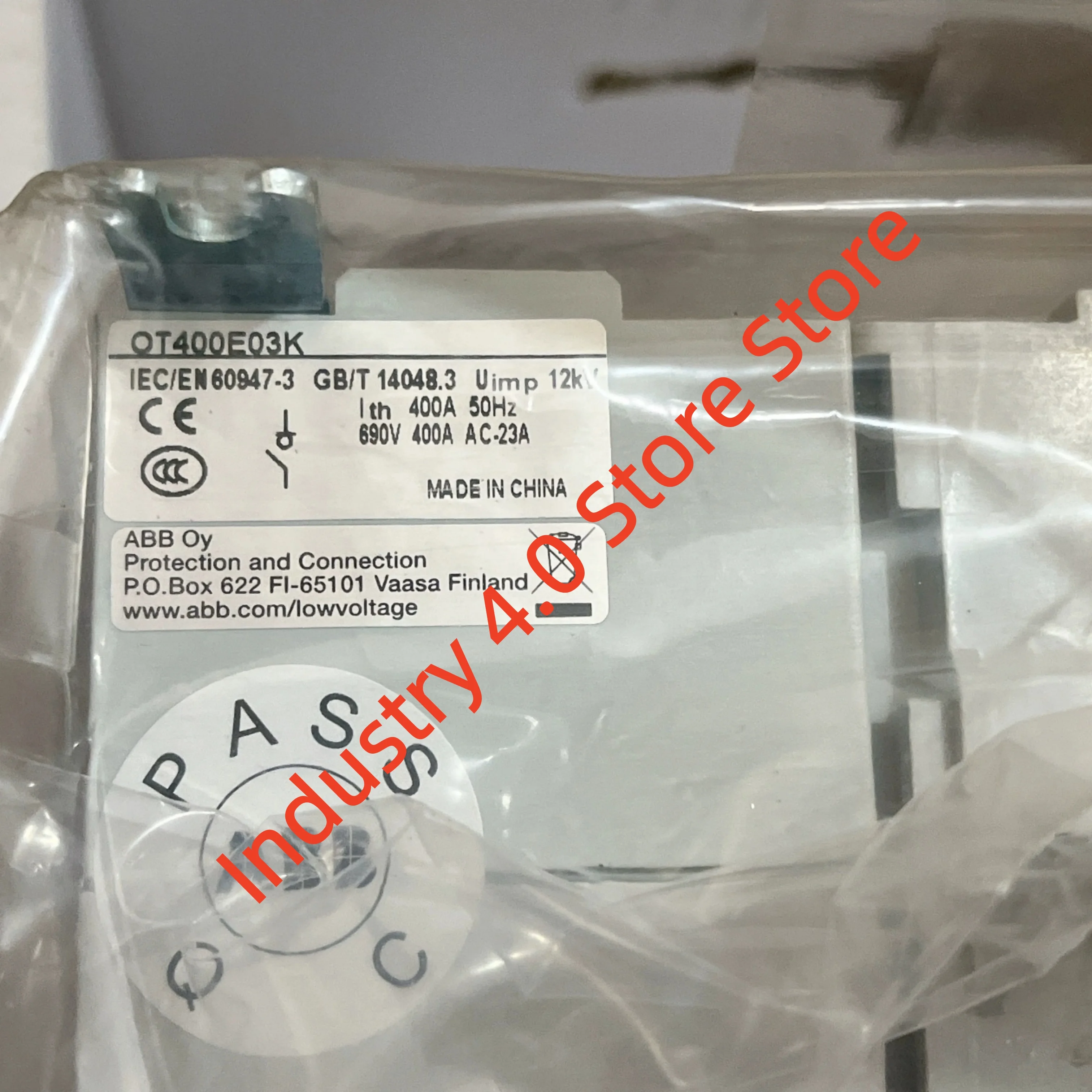 

Isolating switch OT400E03P 1SCA022718R8780 OT400E12P 1SCA022727R5750 100%NEW