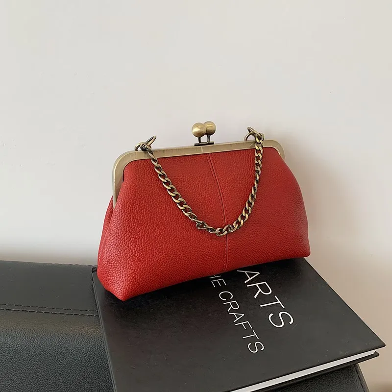

Retro soft leather clip shell bag 2025 new chain casual women's bag ins shoulder crossbody bag luxury designer bags сумка жіноча