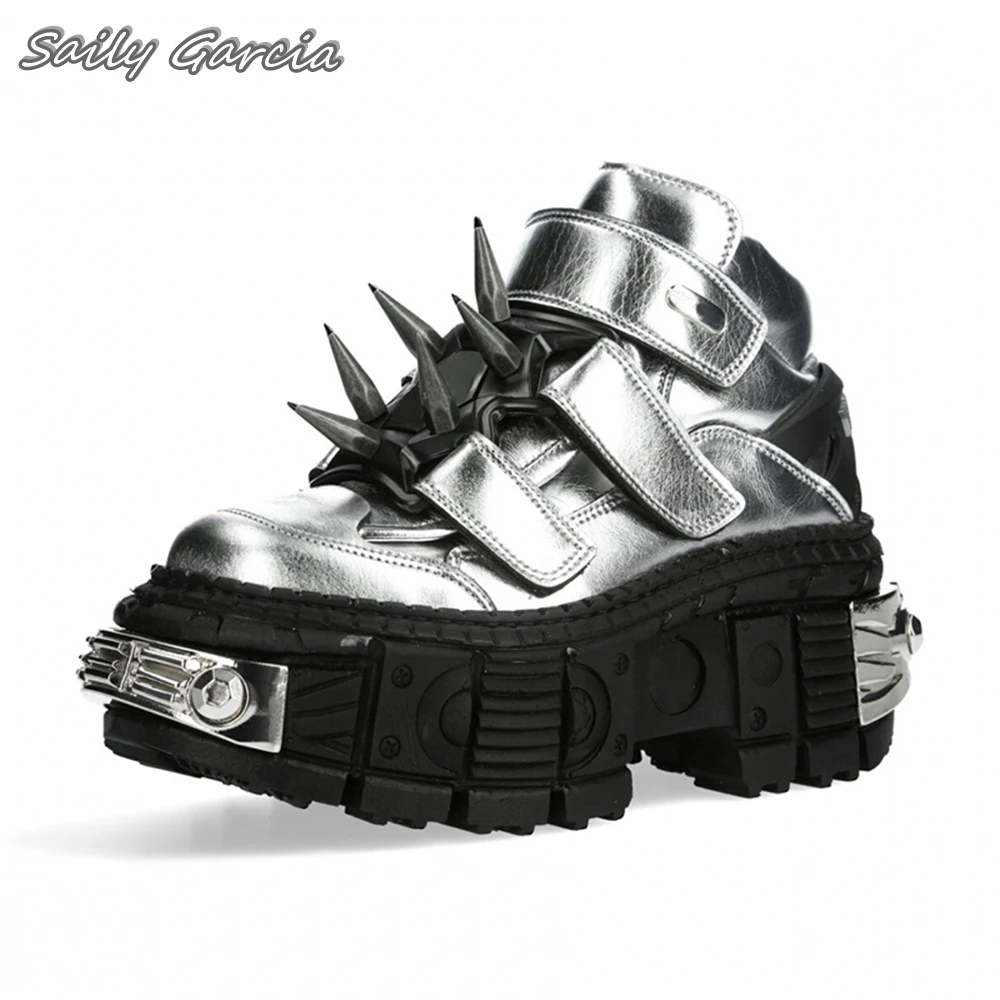 Laser Silver Rock Punk metalowy nit buty motocyklowe z podeszwą 2024 nowe buty do modne dziewczęce kostek platformy z okrągłym czubkiem buty Casual