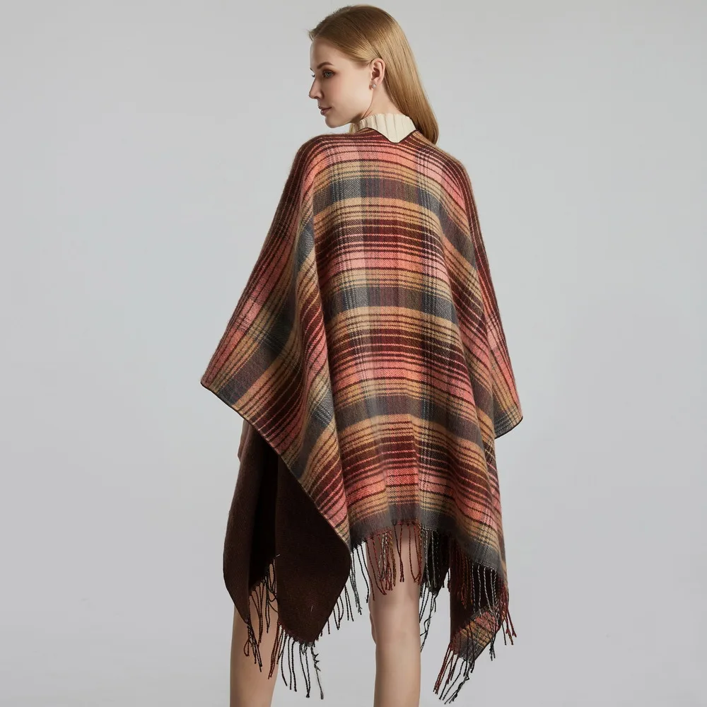 

Autumn Winter Scottish Classic Color Plaid Shawl Cloak Imitation Cashmere Tassel Warm Split Shawl Poncho Capes P2