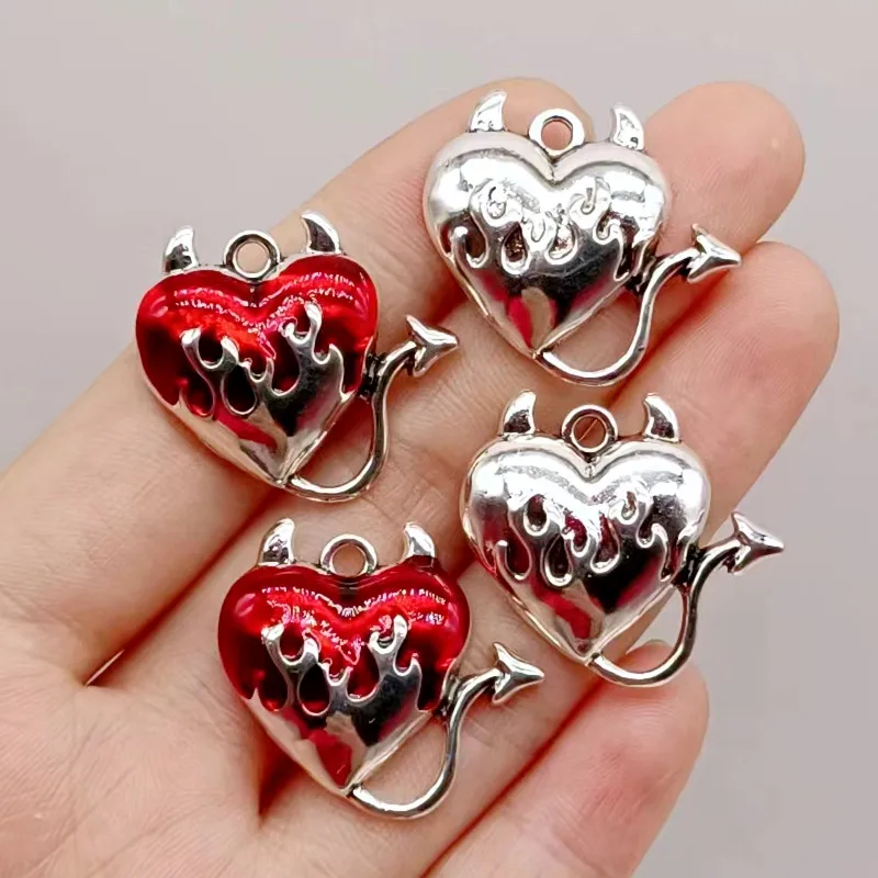 6 stücke Charms Dämon Herz des Teufels 25x27mm antike silberne Farbe Anhänger DIY Handwerk machen Ergebnisse handgemachten tibetischen Schmuck