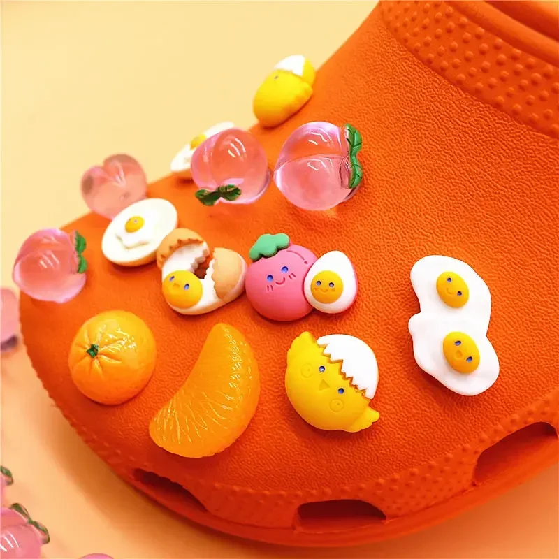 1pcs Lovely Fried Eggs Shoe Buckle Accessories Cute 3D Orange Peach Resin Shoes Charms Clogs Pins Clips Decor Unisex Cool Gifts