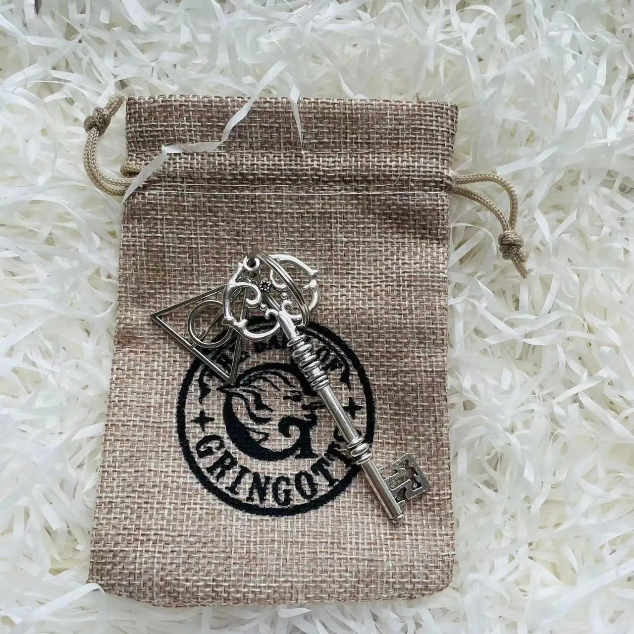 Magic Bank Key Deathly Hallow Pendant Combination Key Chain Sack 2pcs Set Halloween Props Christmas Carnival Birthday Gift