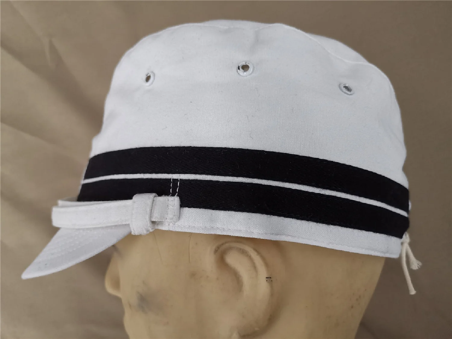 EMD Cotton linen white JP Skullcap travel cap