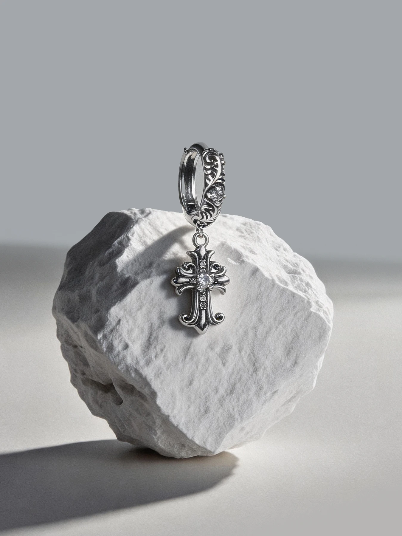 YUKI925 Pure Silver Cross Pendant Vintage Carved Diamond Embedded Silver Earrings Unisex Punk Style Ear Jewelry