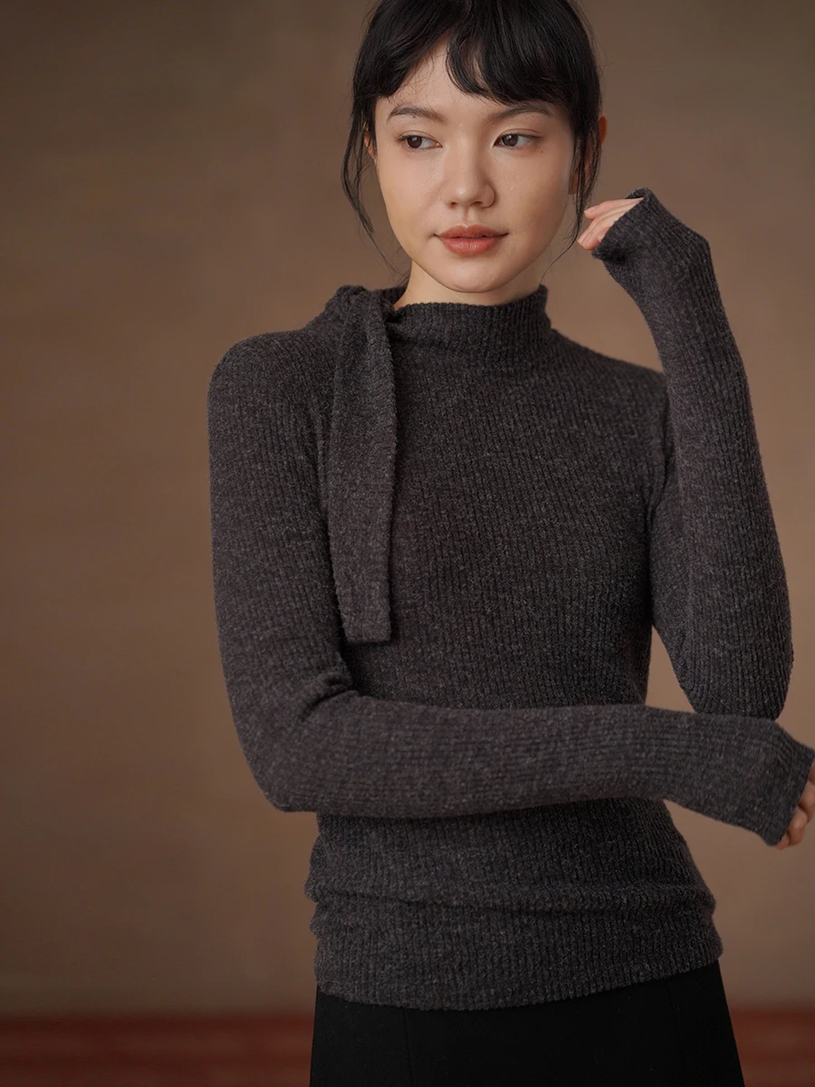 Slimming Effect Long Sleeve Tie Neck Commute Ready Standard Fit Hailstone Miss Gentle Snowflake Patterned Top for Women