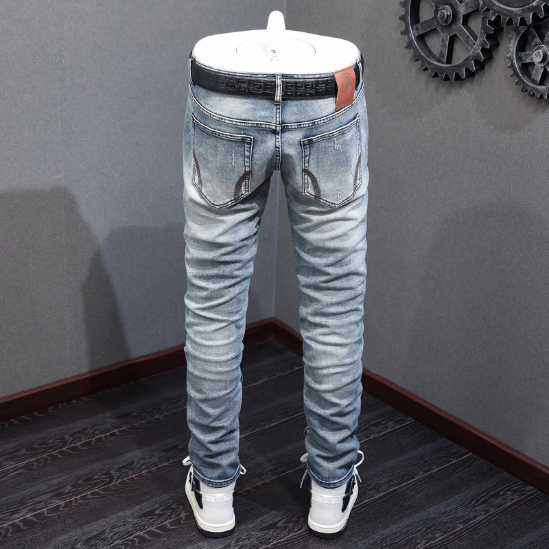 Fashion Vintage Men Jeans High Quality Retro Light Blue Elastic Slim Fit Ripped Jeans Men Embroidery Designer Denim Pants Hombre