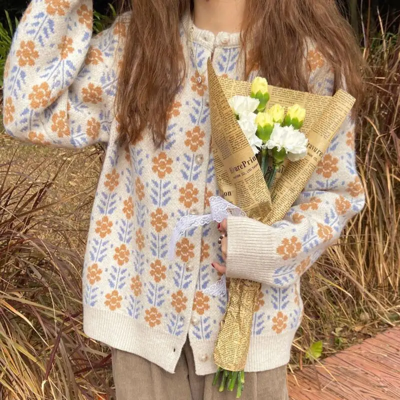 

Fashion Jacquard Retro Cardigan Sweater Spring and Autumn New Thick Loose Outerwear Gentle Knit Coat Casual Top Women's Sweater