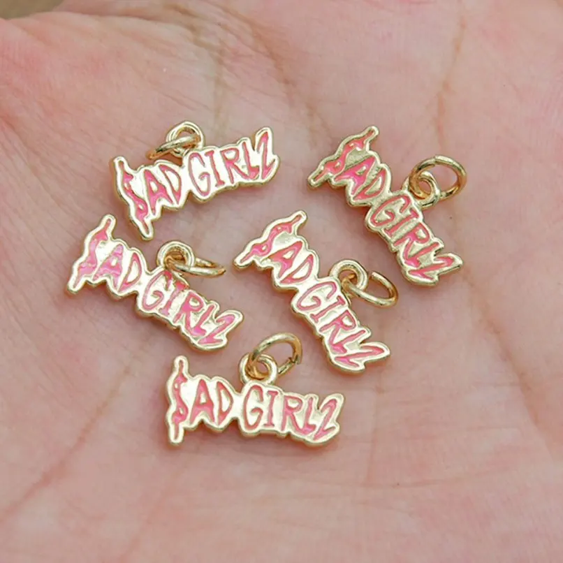 10pcs Copper Charms Black Enamel Pendant Face Letter Celebrity Souvenir Jewelry foe Making Necklace Special Gift