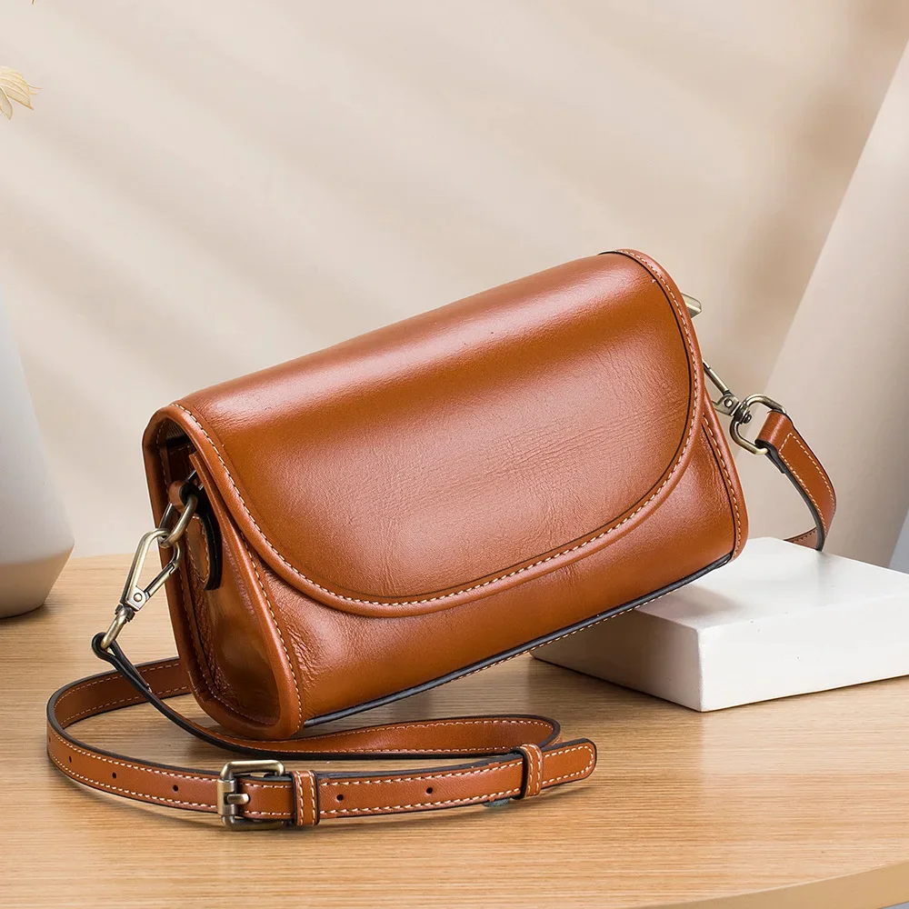 New Head Layer Plant Tanned Leather All-in-one Portable Niche Senior Women's Single Shoulder Crossbody Bag Commuting