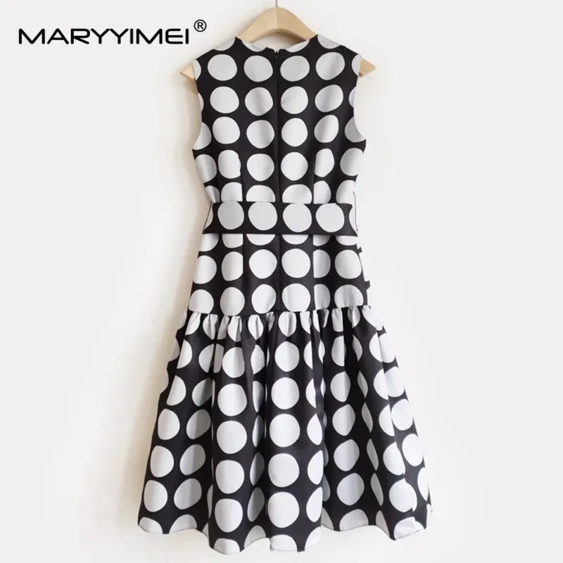 MARYYIMEI New Fashion Designer Women's 2024 Spring New Black And White Printed Polka Dot Sleeveless Lace-Up Ball Gown Dress image 4