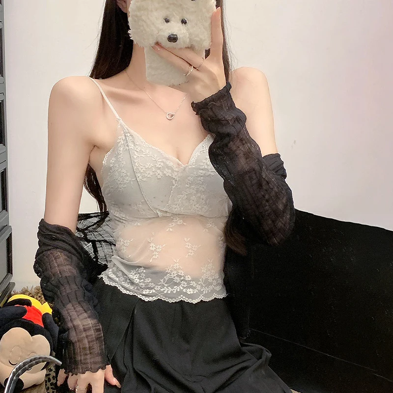 

Summer Women's Pure Desire Sexy Lace V-neck Sleeveless Slim Camisole With Chest Pad