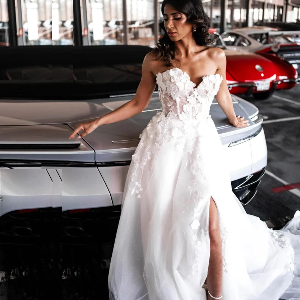 

Customized Floral Lace Wedding Dresses Sweetehart A Line Bride Dress with Slit Tulle Bohemian Corset Robe De Mariage