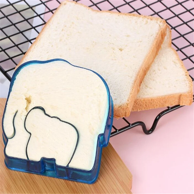 Baking Mold DIY Sandwich Bread Cutting Puzzle Dog Elephant Dolphin Butterfly Star Shaped Kitchen Supplies Bento Mold