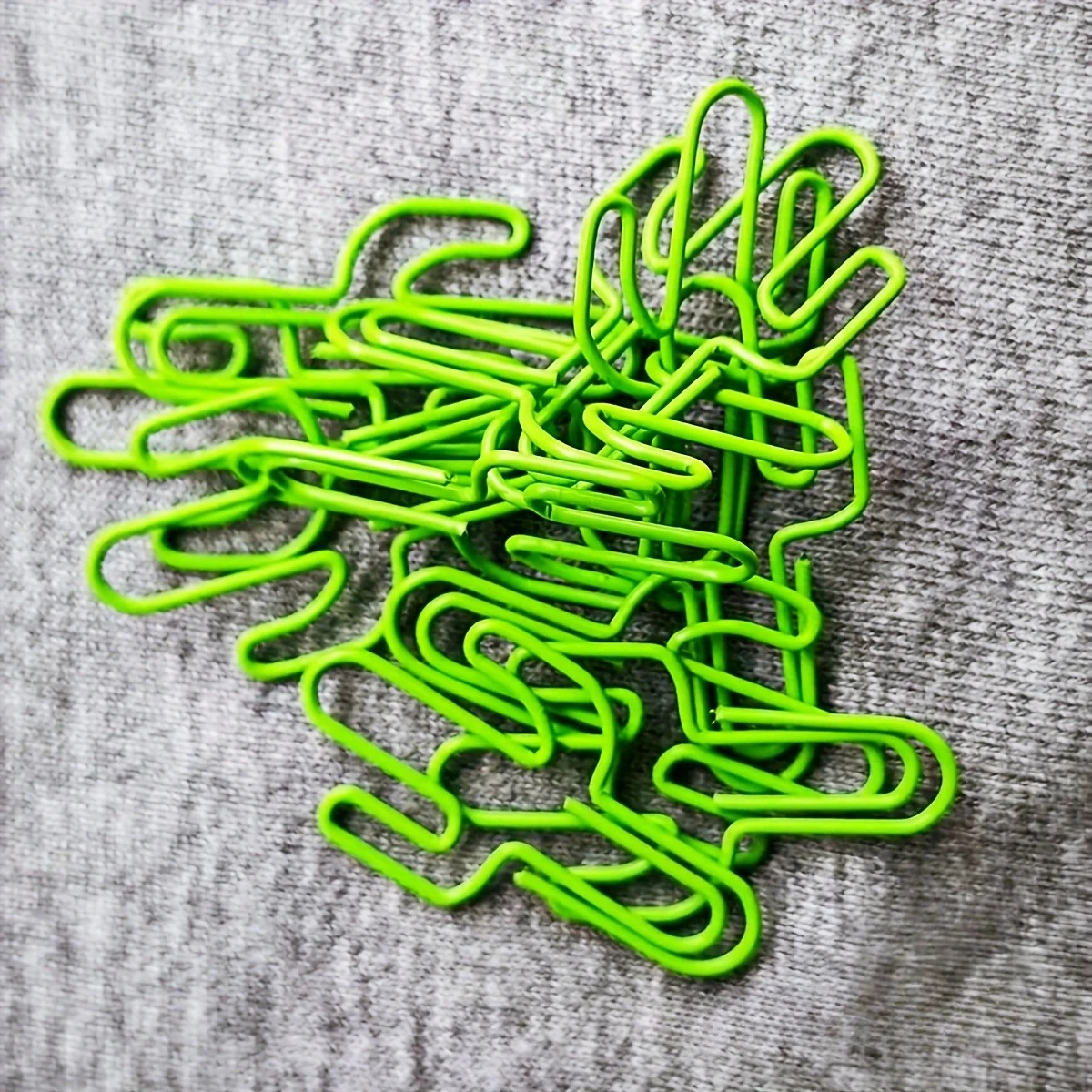 15/30 قطعة من مشابك الورق على شكل صبار أخضر - لوازم وهدايا مكتبية معدنية لطيفة، مشابك معدنية متينة لتنظيم المستندات
