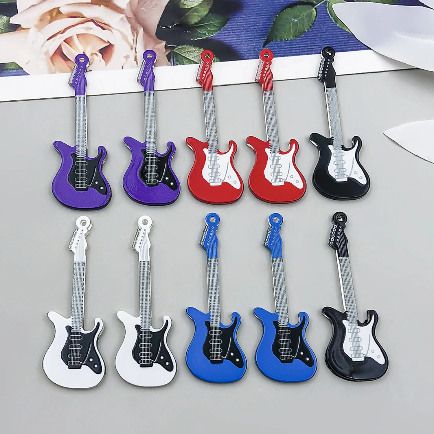 5 قطعة/10 قطعة الاكريليك الموسيقى الغيتار قلادة صنع المجوهرات Keychain بها بنفسك المفاتيح أقراط سحر للمجوهرات أساور قلادة