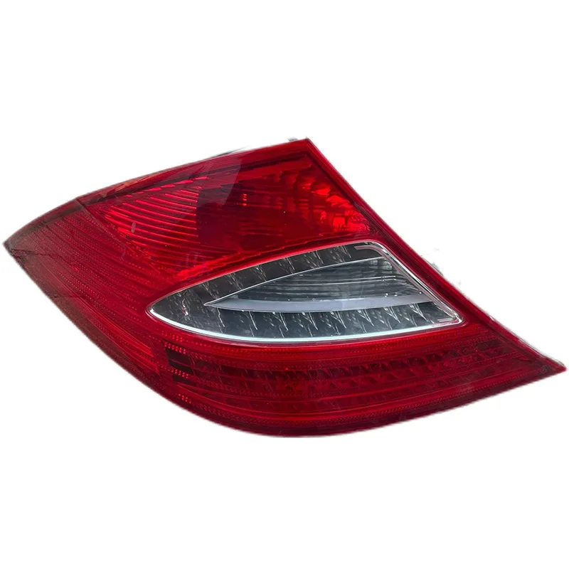 

High-quality second-hand original car tail lights are suitable for Mercedes-Benz CLS-class W219LED tail lights left and right br