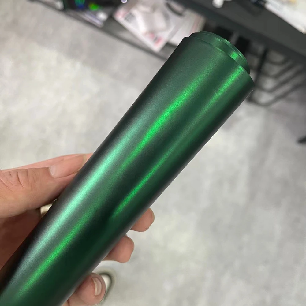 Avvolgimento in vinile per auto sul tetto del cofano in fibra di carbonio verde Venom PET da 1,52x18 m 5x59 piedi