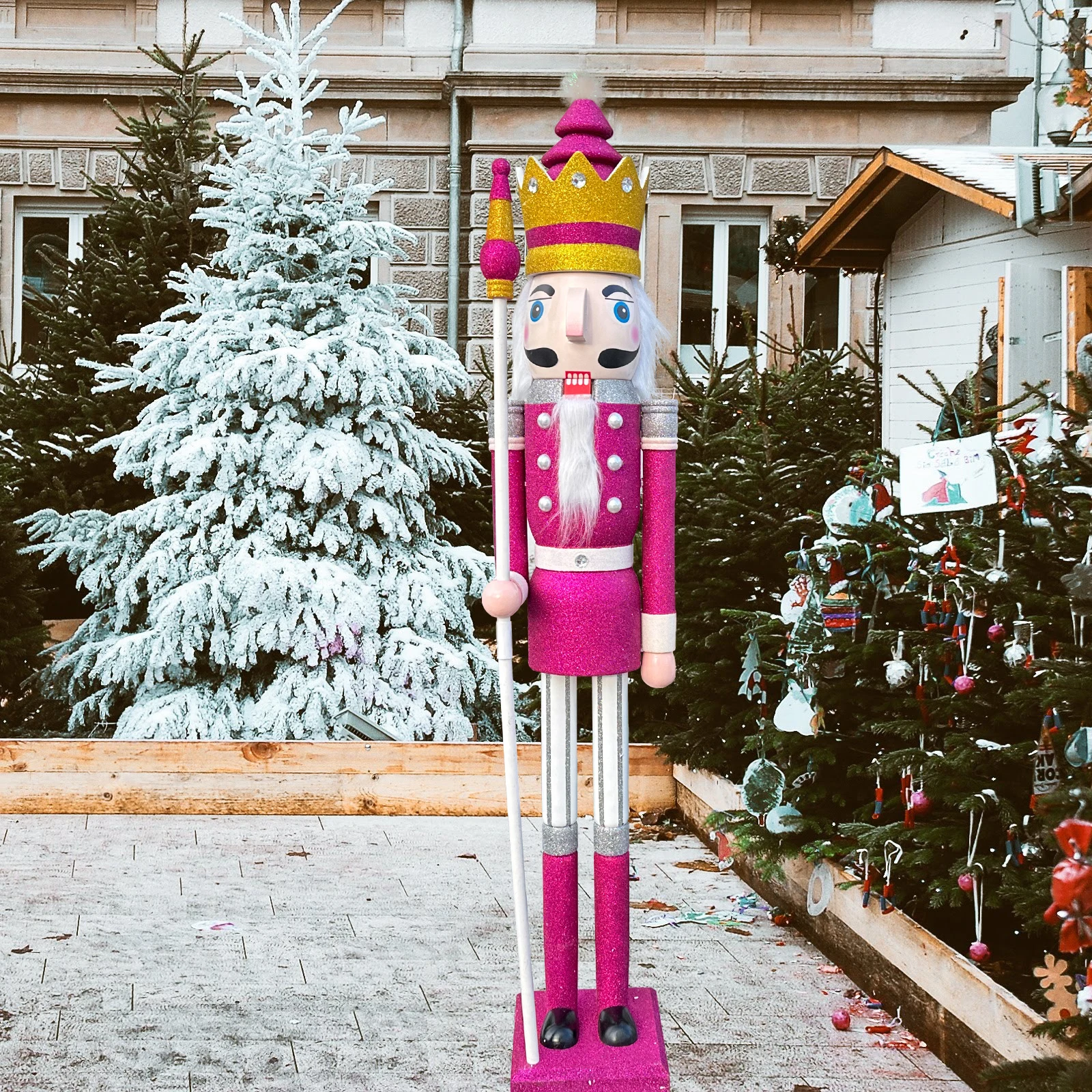 CDL Events Decoration Magenta Glitter Nutcracker 4feet XL Large Wooden Christmas Nutcracker Figure Kingl Commercial Decor K32